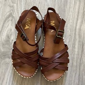 Girls Mia Sandals - size 1 - NWOT